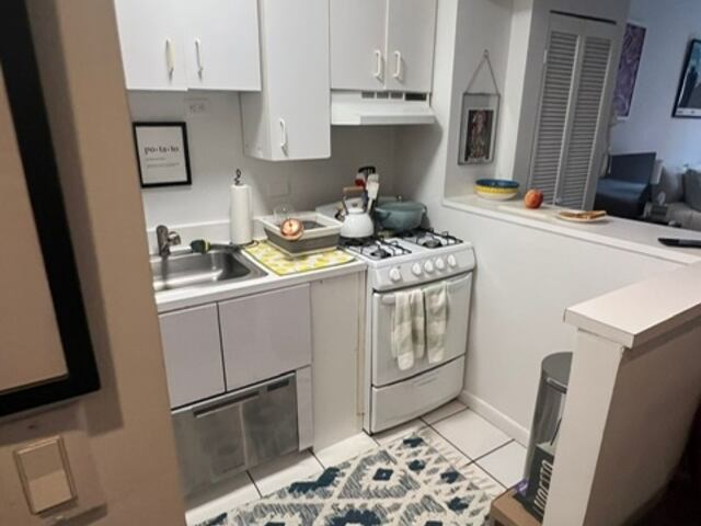 Studio at 244 East Houston Street