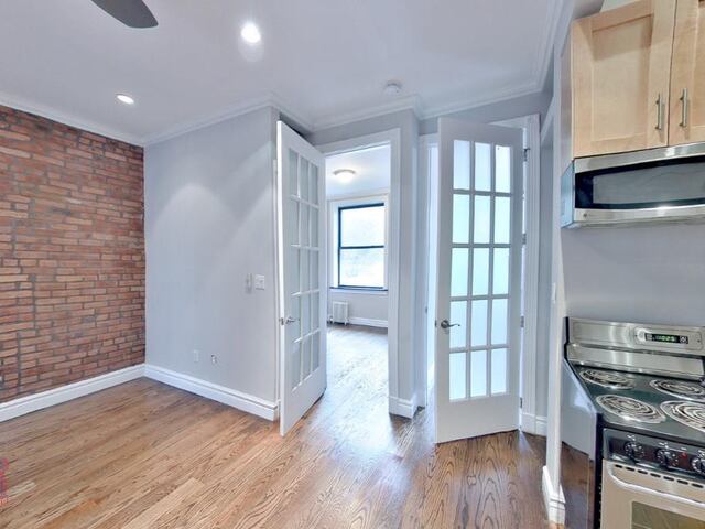 3-Bedroom at 330 East 35th Street