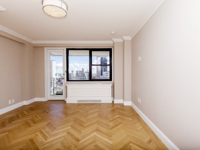 2-Bedroom at Yorkshire Towers