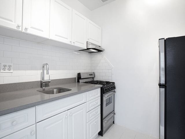 1-Bedroom at South Pierre (aka 160 West 71st)