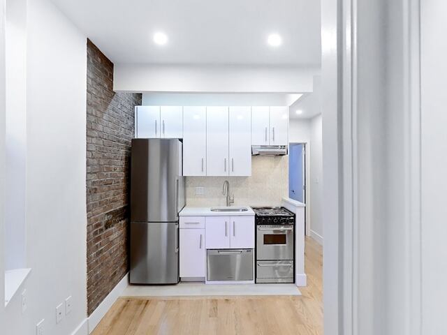 2-Bedroom at 11 Stanton Street