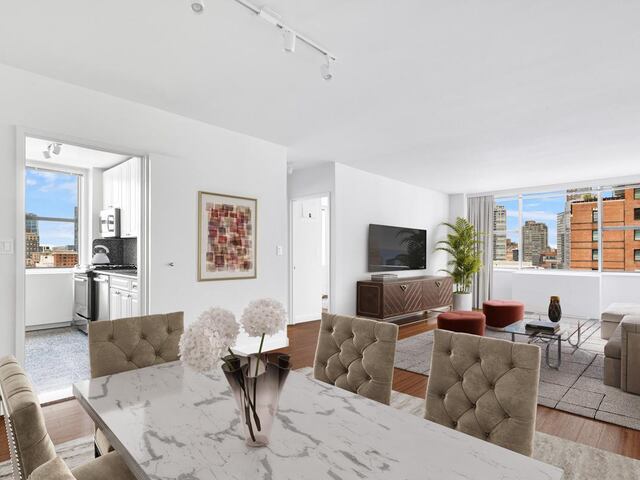 2-Bedroom at The Regent