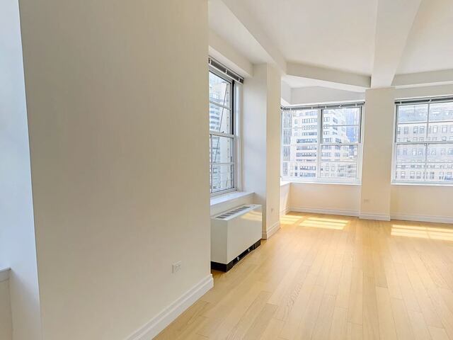 2-Bedroom at 21 West Street