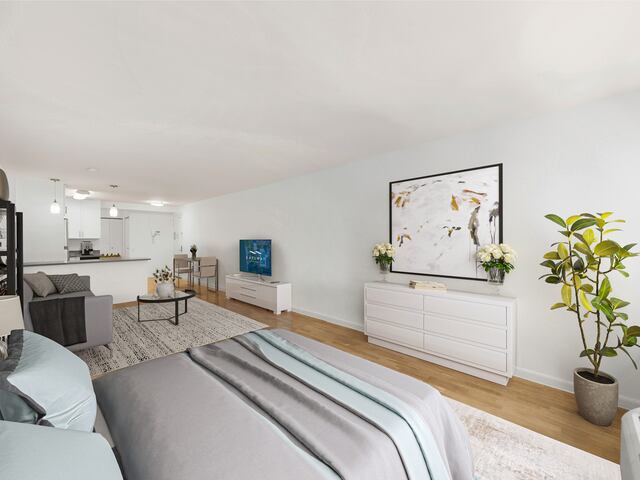 Studio at Gateway: 395 South End