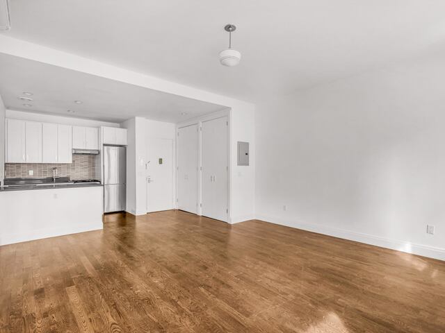 1-Bedroom at 19-21 Grove Street