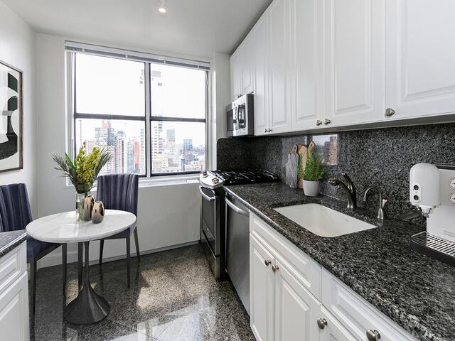 2-Bedroom at The Regent