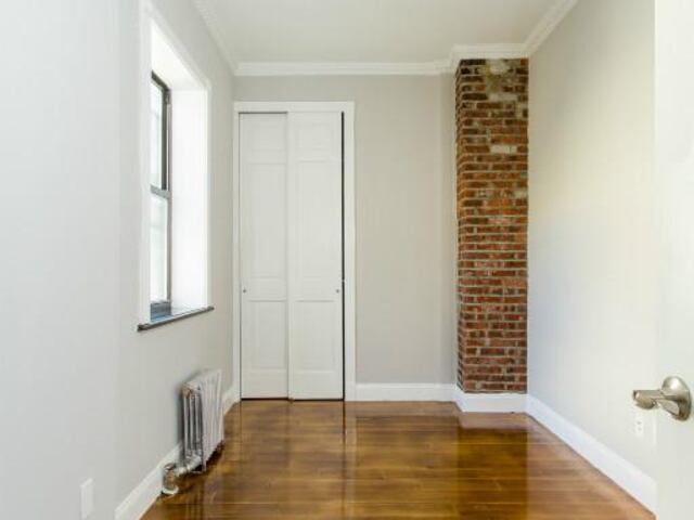 4-Bedroom at 326 East 100th Street