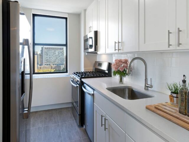 1-Bedroom at Windsor Court