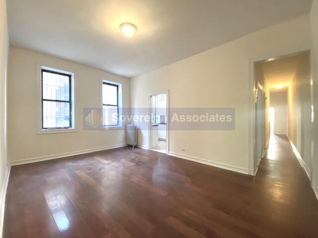 3-Bedroom at 270 Fort Washington Avenue