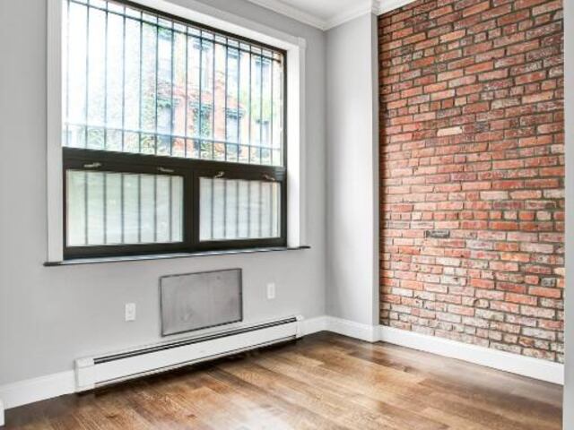 3-Bedroom at 141 Ridge Street