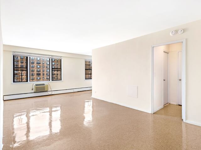 Studio at LeFrak City: Brazilia