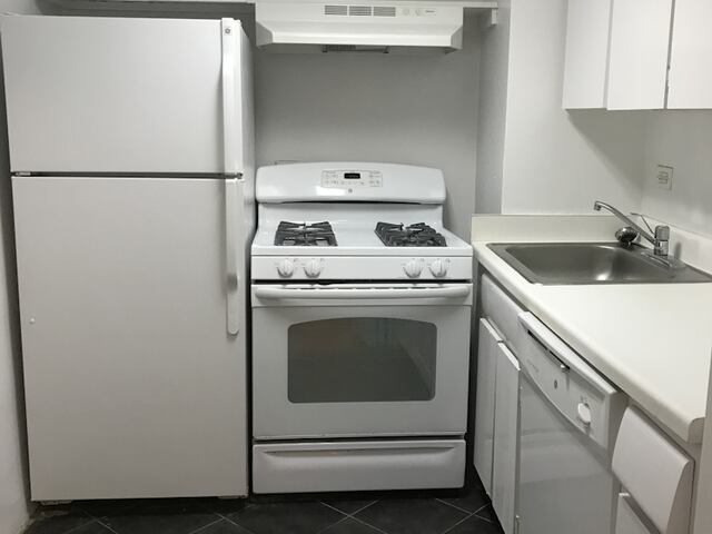 1-Bedroom at Ambassador East