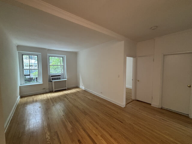 1-Bedroom at Manhattan East: 209 East 66th