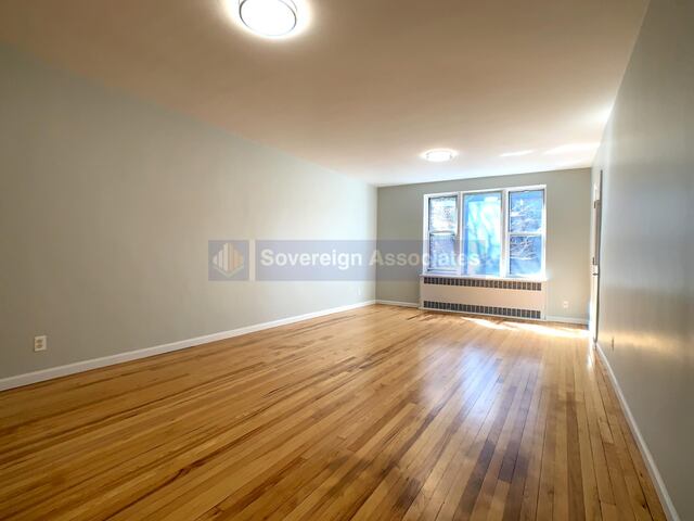 2-Bedroom at 500 Kappock Street