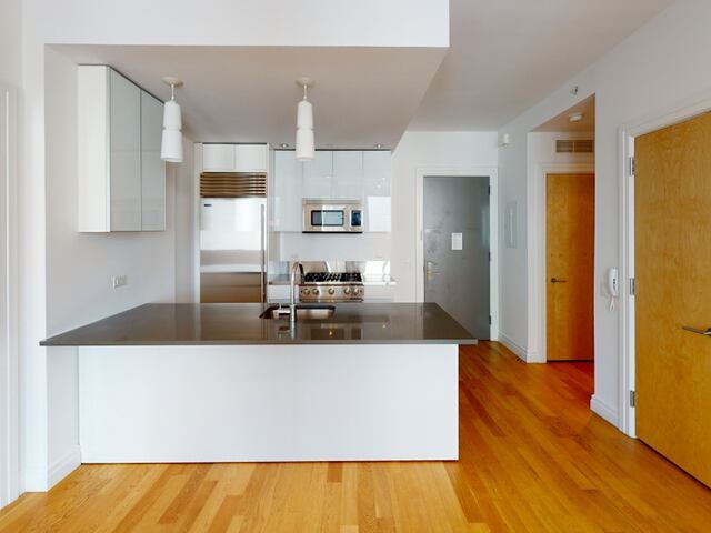 2-Bedroom at Mercedes House
