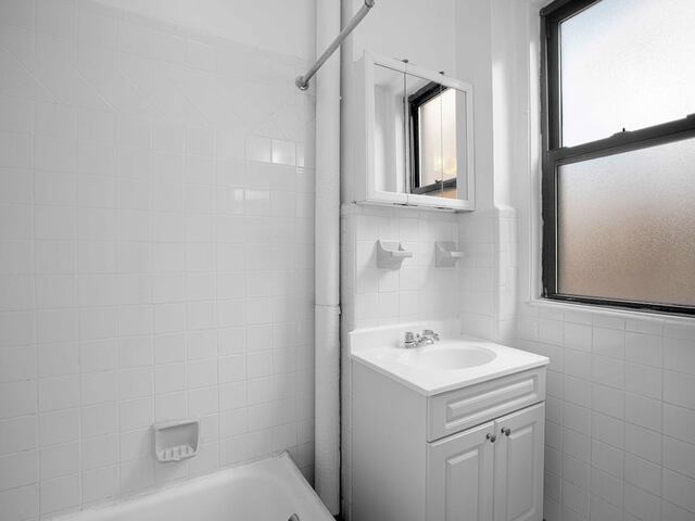 Studio at 19 West 69th Street