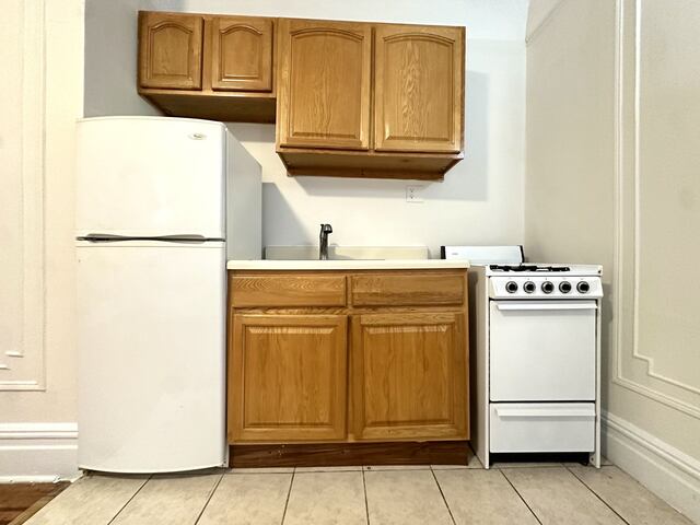 1-Bedroom at 15 Magaw Place