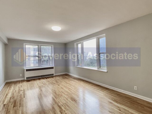 1-Bedroom at 500 Kappock Street