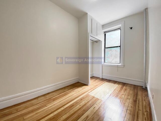 3-Bedroom at 182 Claremont Avenue