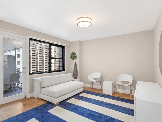 2-Bedroom at Yorkshire Towers