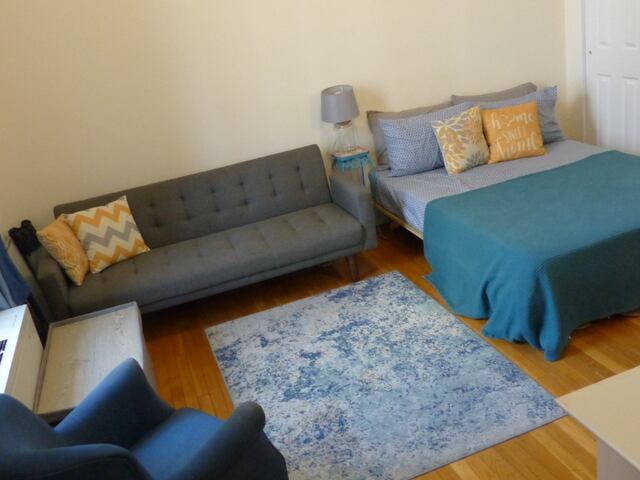 Studio at 2020 Broadway