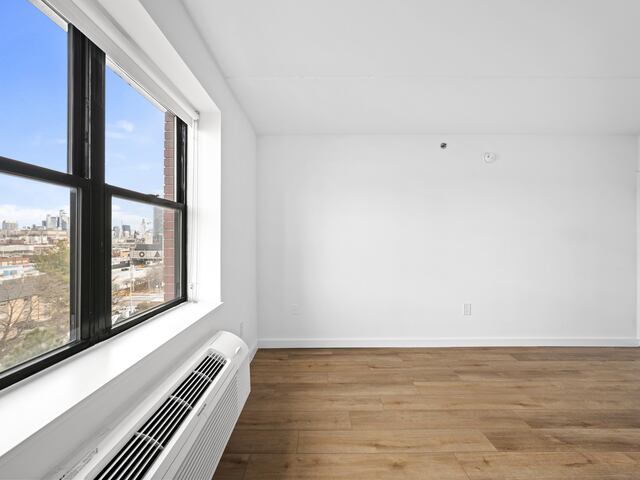 Studio at Newport: The Roosevelt