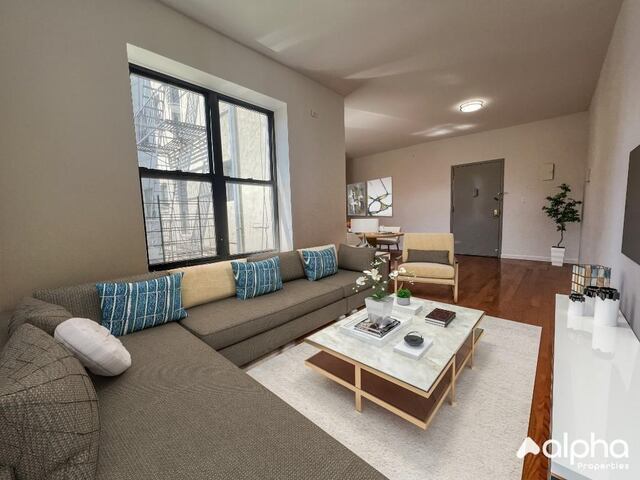3-Bedroom at 171 East 101th Street