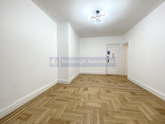 2-Bedroom at 106 Pinehurst Avenue