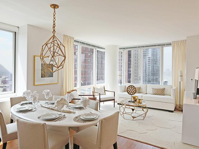 2-Bedroom at The Encore