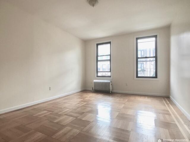 2-Bedroom at 400 Fort Washington Avenue