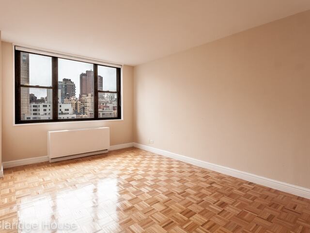 1-Bedroom at Claridge House