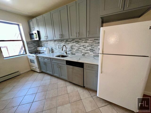 5-Bedroom at 1285 Fulton Street
