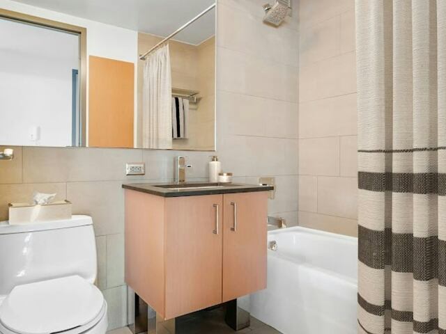 1-Bedroom at New York by Gehry