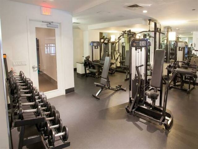 1-Bedroom at 67 Wall Street