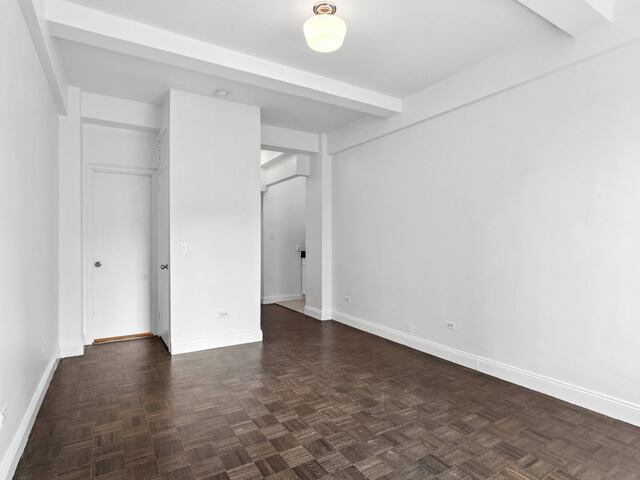 Studio at South Pierre (aka 160 West 71st)