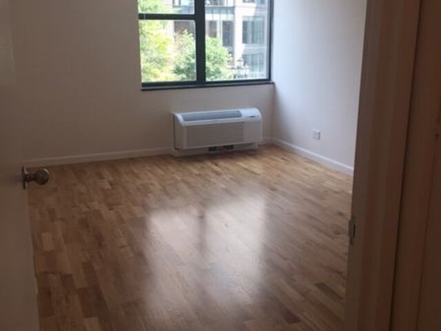 1-Bedroom at Gateway: 395 South End