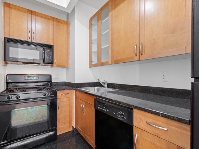 1-Bedroom at 63 Wall Street