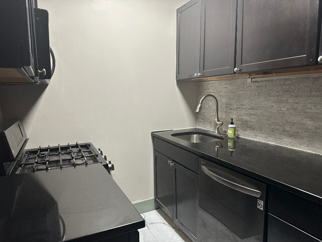 Studio at 185 Columbia Heights