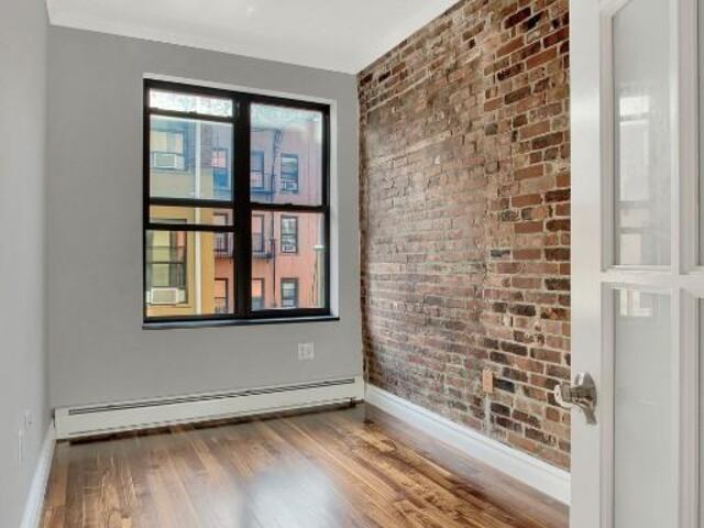 3-Bedroom at 124 Ridge Street