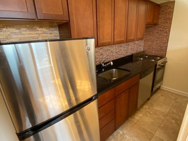Studio at 304 West 92nd Street