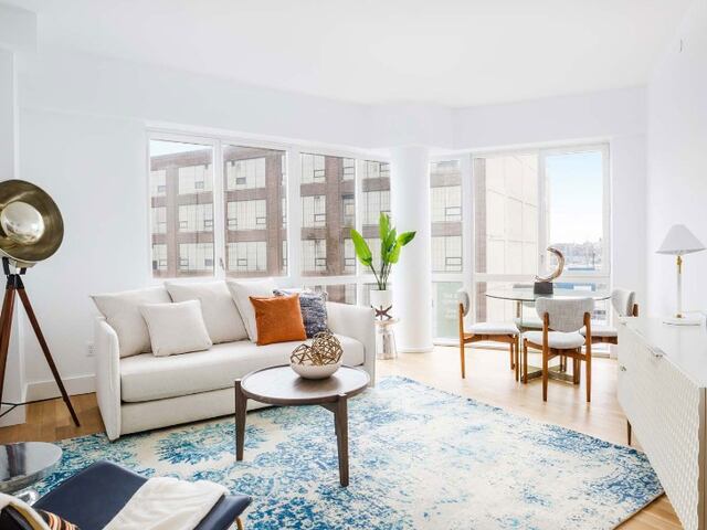 2-Bedroom at Linc LIC
