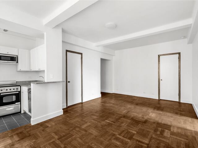 1-Bedroom at 24 Fifth Avenue