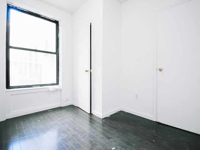 4-Bedroom at 184 Claremont Avenue