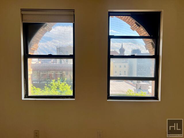 5-Bedroom at 1285 Fulton Street