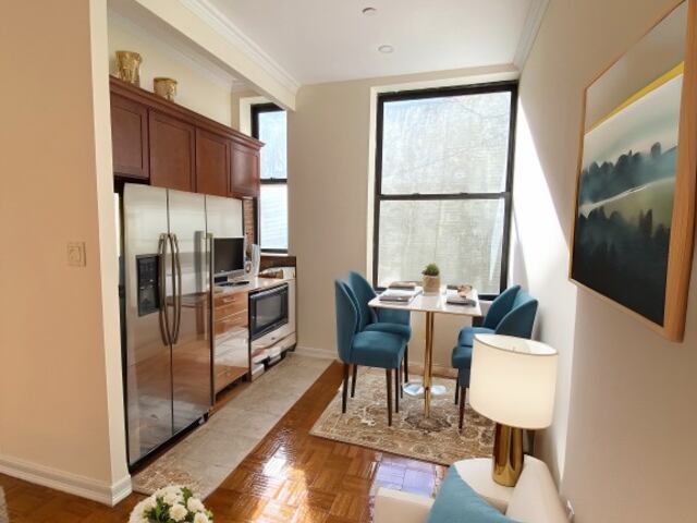 Studio at 304 West 92nd Street