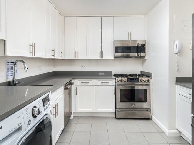 3-Bedroom at Gateway: 375 South End