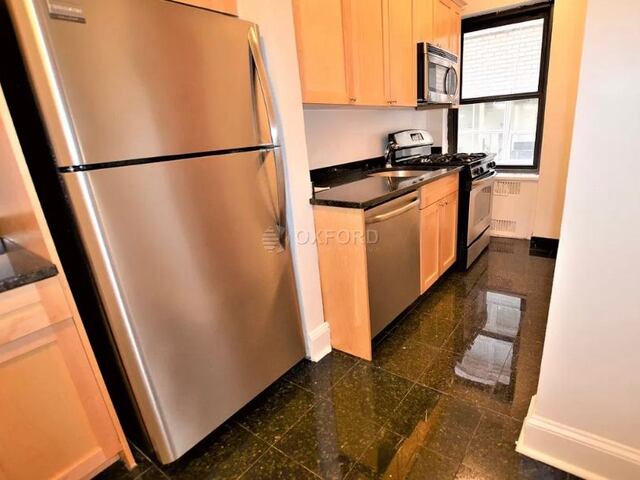 2-Bedroom at 141 East 56th Street