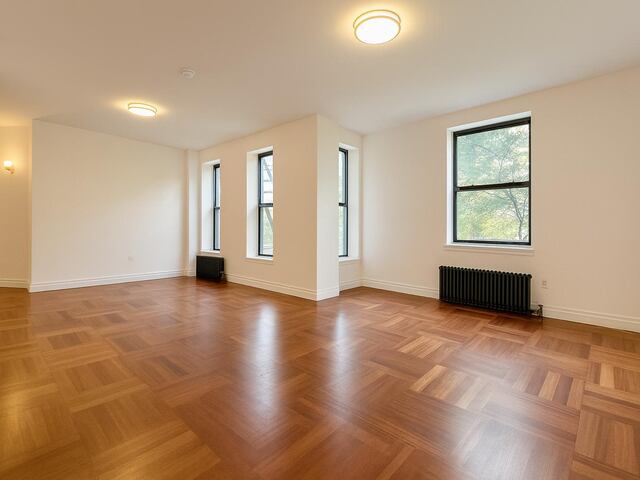 4-Bedroom at The Westbourne : 611 West 137th