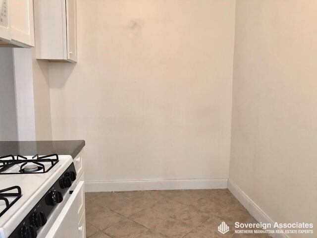 1-Bedroom at 21 Magaw Place