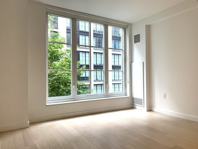 Studio at 535W43